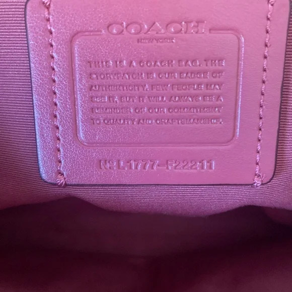 NWOT Coach Ava Chain Refined Red Pebble
Leather Tote Bag Carryall - Picture 13 of 15